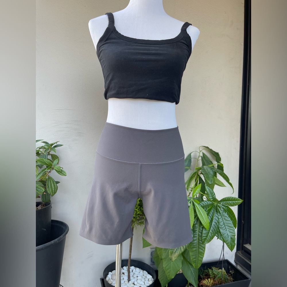 🌿 Uniqlo AIRism Cycling Shorts in Gray, L